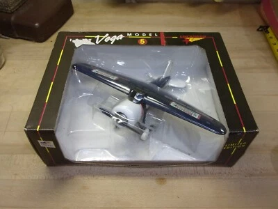 Liberty Classics 1932 Lockheed Vega Die Cast Bank #35029 Wrigley's Gum FREE SHIP - Image 1 of 4