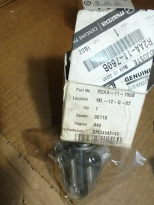 R2AA11760B Timing Chain Tensioner for Mazda 3 2.2 MZR CD 2009-2013 - Picture 1 of 1