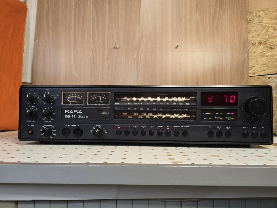Saba 9241 Digital, Ultra Professional Radio Receiver - Bild 1 von 4