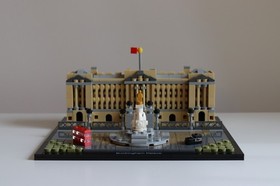 LEGO Architecture 21029 Buckingham Palace Complete *NO Manual NO Box*
