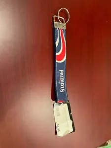 Portachiavi cordino rosso blu squadra New England Patriots polso NFL calcio - Foto 1 di 4