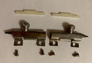 1955 1956 1957 CHEVY VENT WINDOW FRAME LATCHES PAIR OEM - Picture 1 of 5