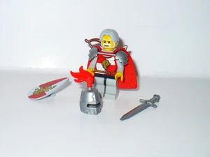 Lego Castle kingdom red lion knight Hero minifigure sword shield long bow cape - Picture 1 of 2