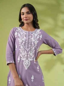 Indian Women Lavender Floral Embroidered Pure Cotton Chikankari Top Tunic Kurta - Picture 1 of 7