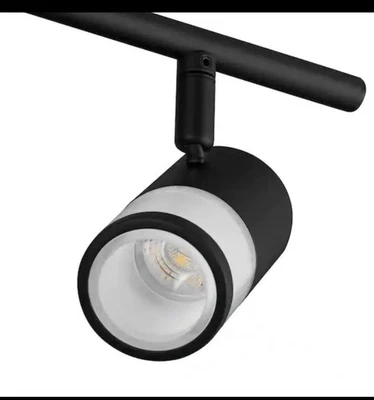 Kit de iluminación LED integrado Greyrock 3,44 pies negro mate cableado al ras Foto 1 de 3