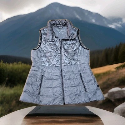 Chaleco acolchado de plumón Calvin Klein para mujer talla grande gris plateado  Foto 1 de 4
