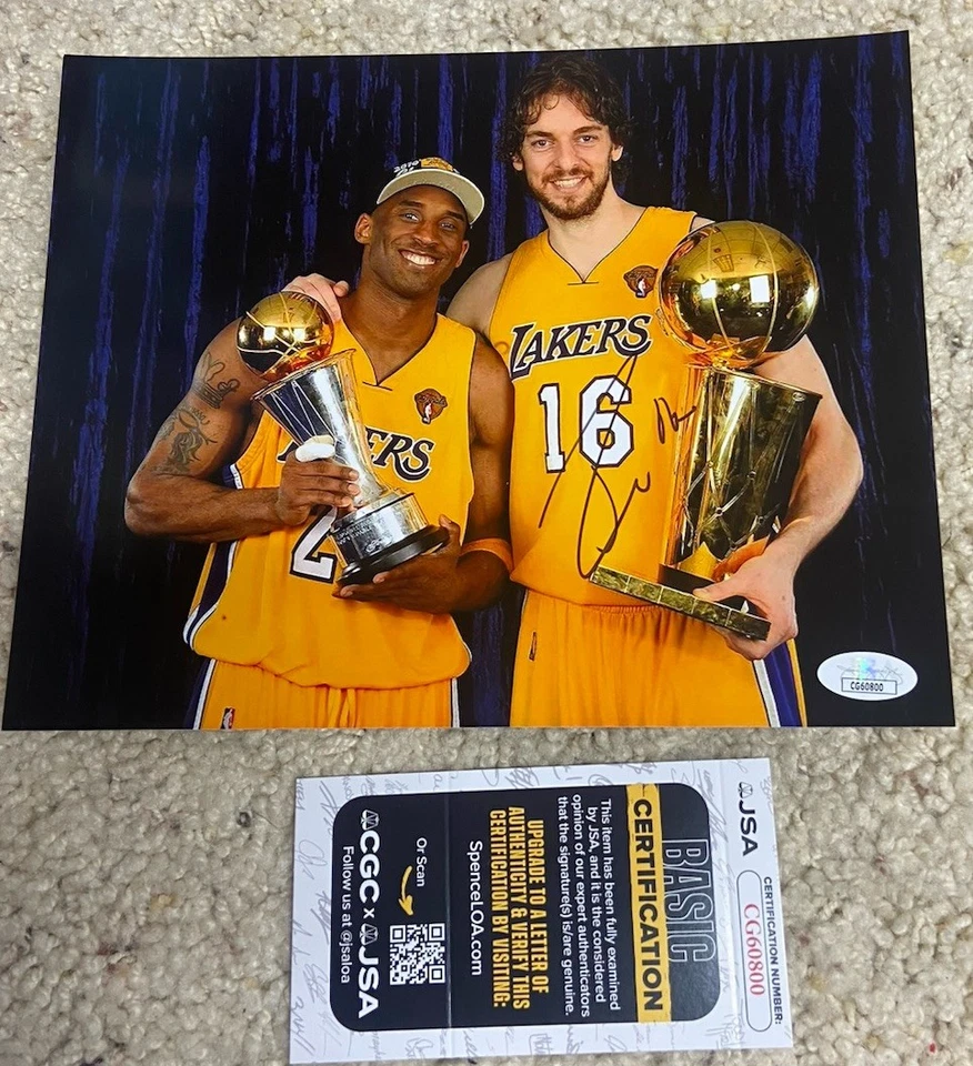 Foto autografiada firmada por Pau Gasol 8x10 de los Lakers Kobe Champs certificado de autenticidad JSA Foto 1 de 1