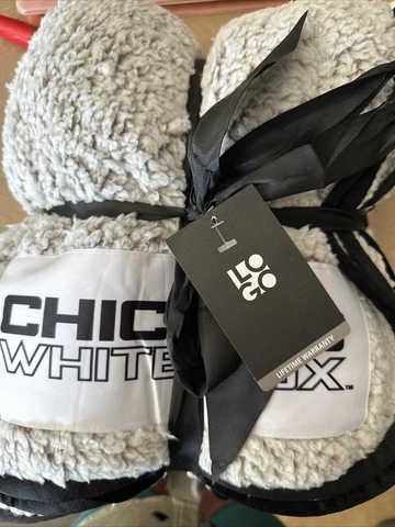 New CHICAGO WHITE SOX MLB 50"X60" FLEECE THROW BLANKET FREE SHIPPING Cover