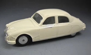 Corgi Toys 208 JAGUAR 2.3 LITRE Saloon White Collectible Car 1960's No Box - Picture 1 of 11