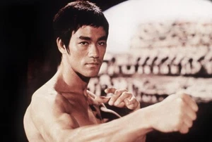 Bruce Lee - The Way of the Dragon (1972) - 11 x 17 Posters (Reprint) - Picture 1 of 1