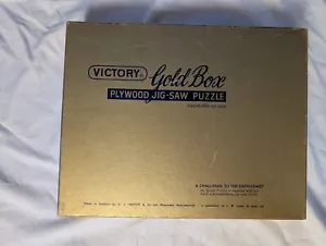 PUPPY LOVE Victory Gold Box Wooden Plywood Jig-Saw Puzzle 800 Pc. 23 x 19 #7106 - Picture 1 of 3