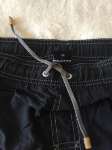 Hugo Boss Man`s Shorts - Picture 1 of 3