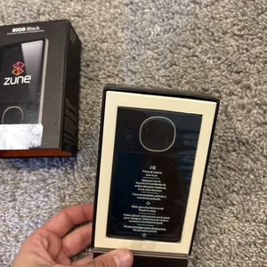 Microsoft Zune 80GB Negro 2da Generación Unidad Probada Y Embalaje Solo. Sin cables LEER - Imagen 1 de 14
