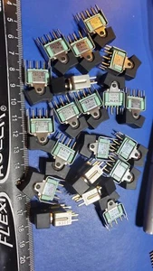 (5 pcs) ALCO MHV-106D TOGGLE SWITCH 125-250V MHV 106D shielded rocker JAPAN - Picture 1 of 1