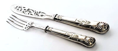 EXQUISITO 1850 VICTORIANO INGLÉS PLATA ESTERLINA 2 PIEZAS JUEGO DE SERVIR PESCADO TENEDOR CUCHILLO Foto 1 de 4