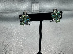 Signed LISNER Silver Tone Green AB Rhinestone Flower Screw Back Earrings-MINT! - Picture 1 of 5