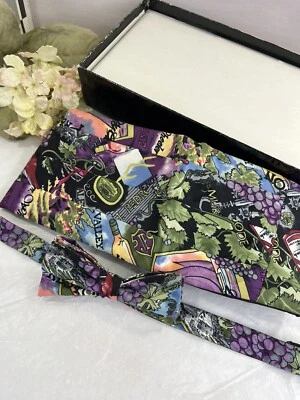 Nicole Miller CALIFORNIA Cinco de Mayo Pajarita + Conjunto de Fajín en Orig. Caja Cal Foto 1 de 3