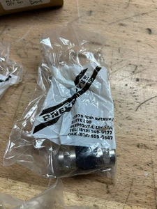 PNEUMADYNE SV11-1/4 PI-66 1/4" Puerto de salida push-in (válvulas de lanzadera)-NUEVO - Imagen 1 de 2