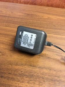OEM Linksys WD411200500 AC DC Power Adapter Charger 12VDC 500mA GPO0501 - Picture 1 of 3