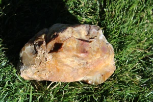 Agata Corniola Nevada Grezza Sarda Lapidaria Colore Marrone e Rosso 1200 grammi - Foto 1 di 4