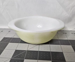 Vintage #080 Pyrex Bowl 8oz Lime Green Ovenware - Picture 1 of 6