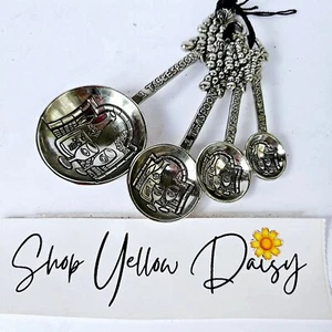 Ganz 4 Stück Edelstahl Messlöffel Trauben Weinflasche Design M495.1 - Bild 1 von 8