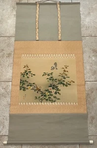 Pergamino colgante japonés vintage "Aves y melocotones" acuarela pintura sobre seda - Imagen 1 de 12