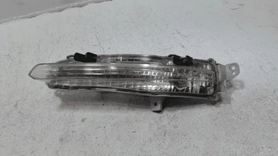 Luz de señal de giro lateral del pasajero para parachoques delantero Honda Pilot 2019-2022 OEM Foto 1 de 4
