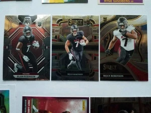 2023 Bijan Robinson Rookie 3-card Lot! Mosaic Select Concourse & Club Level RC - Picture 1 of 1