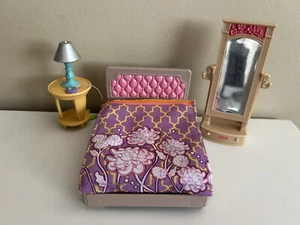 Fisher Price Loving Family Parent Bedroom Mirror Table Bed Lot - Picture 1 of 5