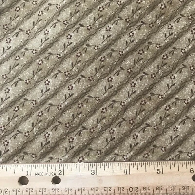 Ткани Red Rooster коричневые диагональная полоса красные цветочные 44 x 36 дюймов хлопок для квилтинга - Изображение 1 из 2