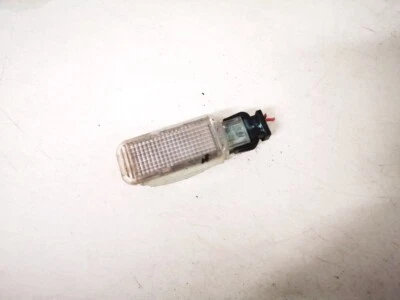 Iluminación interior Volkswagen Passat 1999 3b0947415b, original #1261558-38 Foto 1 de 4