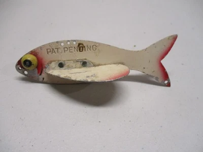 1950 OLE S THREE WAY~TITLOE HEIGHTS~ FISH SPEARING DECOY~ICE FISHING LURE - Image 1 of 4