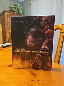 Call of Duty Modern Warfare 2 Official Strategy Guide Hardcover Prestige Edition - Bild 1 von 4