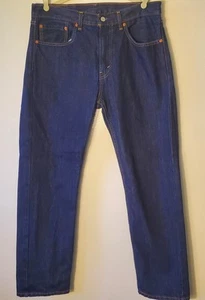 Levis 505 Jeans Mens 34X30 Blue Dark Wash Denim Regular Straight Leg Classic Zip - Picture 1 of 10