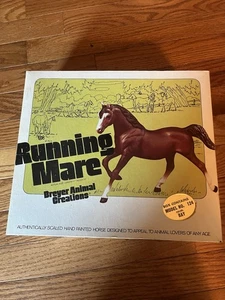 Vintage Breyer Running Mare Horse With Box NO 124 - Picture 1 of 8