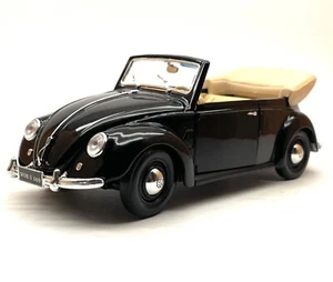 Maisto 37800 VW Volkswagen 1200 Maggiolino Cabriolet anno 1951 nero, IMBALLO ORIGINALE, 1:18, D011 - Foto 1 di 12