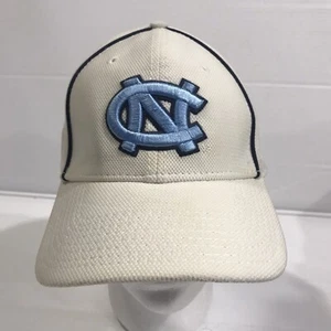 New Era North Carolina Tar Heels fitted hat size M/L - Picture 1 of 8
