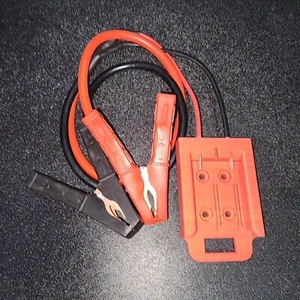 Buy 1 Get 1 Free.  "Craft Red" jump starter.  "Craft Red" 20v battery needed. - Bild 1 von 4