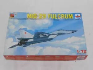 1/72 ESCI ERTL Russian MIG-29 FULCRUM Fighter Jet Plastic Model Kit 9058 - Picture 1 of 2