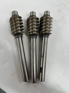 Bunton PL5970 Worm and Input Shaft - Picture 1 of 1