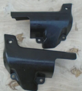 Honda 61105-MAS-0000 61106 CBR900 95 R/H FORK LEG LOWER COVER Set - Picture 1 of 4