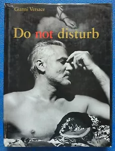 HBDJFE 1996 GIANNI VERSACE ~ DO NOT DISTURB ~ Gay Interest Fashion Art Objects B - Imagen 1 de 18