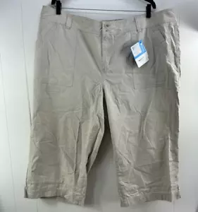 COLUMBIA Women's Outdoors Khaki Tan Omni Shade Capri NEW with Tags Size 20W - Picture 1 of 12