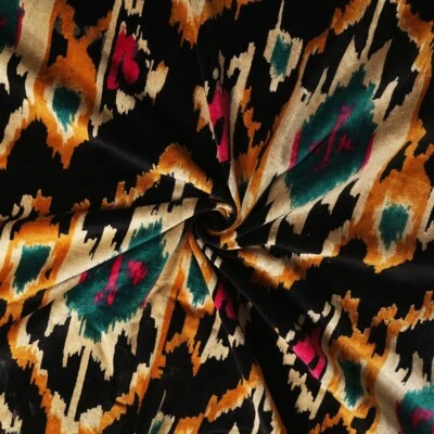 Vestido indio de tela de terciopelo suave estampado Ikat costura tapicería terciopelo por yarda Foto 1 de 4