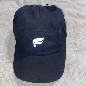 Fabletics Sportmütze verstellbarer Riemen Logo schwarz weiß Neu mit Etikett! - Bild 1 von 5