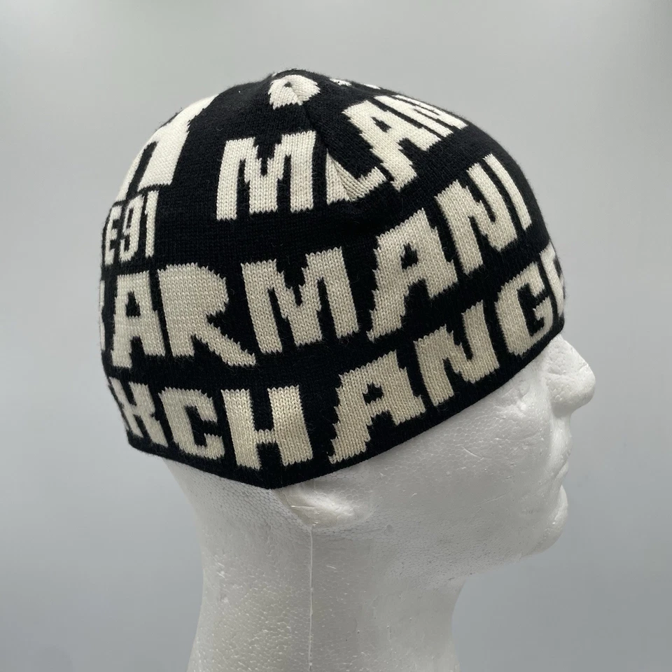 Gorro vintage Armani Exchange preto/branco estampa toda chapéu soletrado anos 90 Y2K - Imagem 1 de 4