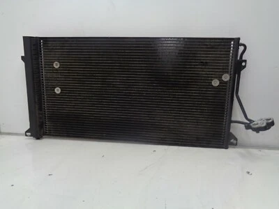 Condensador de aire acondicionado Porsche Cayenne 2004-2006 OEM AK2104319 Foto 1 de 4