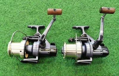 2 × Daiwa Tournament-S 5000 T (MADE IN JAPAN) "TS5000" Karpfenrollen/Angelrollen - Bild 1 von 4