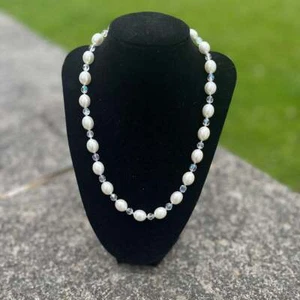 Collar Aurora blanco concha ovalada de perlas y cristal - Imagen 1 de 1